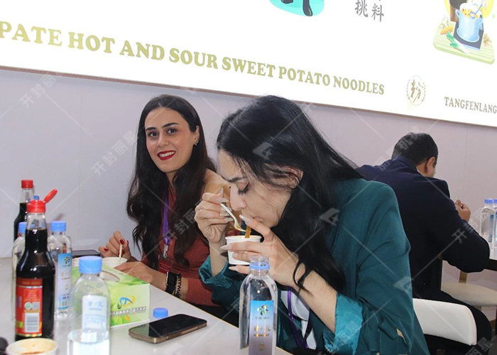 跨越山海，共話未來—?dú)g迎外國(guó)友人來訪參觀