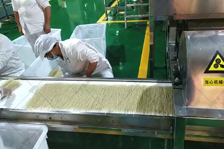 粉絲粉條生產(chǎn)廠家如何進(jìn)行生產(chǎn)方式的選擇？