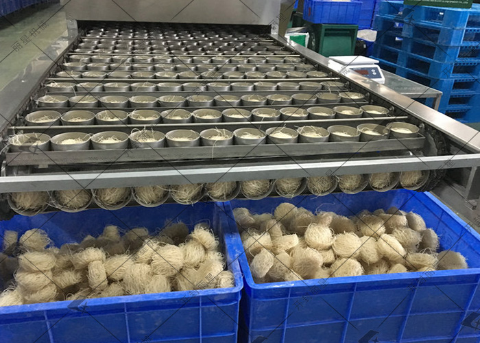 酸辣粉加工廠前期投入資金需要多少？麗星來(lái)分析