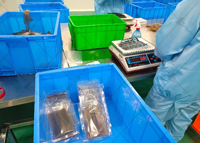 一臺(tái)麗星苕皮機(jī)器，鮮粉、寬粉、火鍋濕粉都能加工