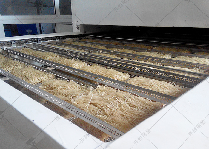 麗星粉條烘干機：精準控溫成就高品質(zhì)粉條